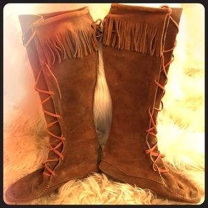 WOW! TRUE Vintage 1970’s Tall Minnetonka Boots!